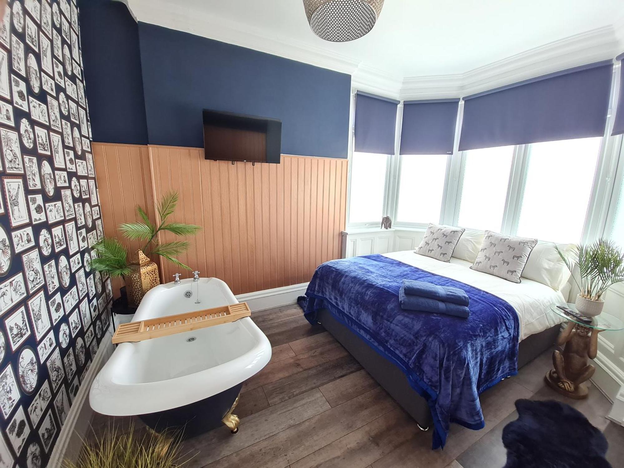 Lemur Lodge - Boutique Apartments - Short Stroll To The Beach Bournemouth Bagian luar foto